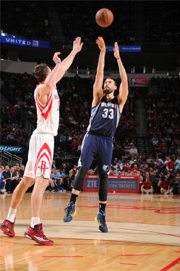 为足球迷揭 为足球迷揭