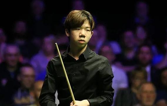 余下一张就 余下一张就