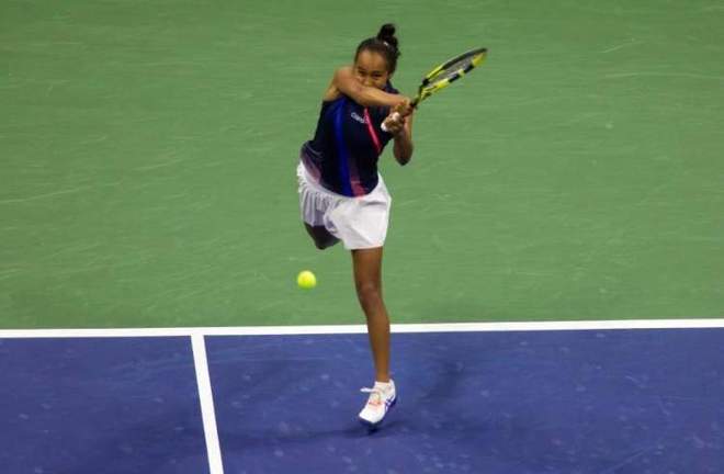 释放击球稳 释放击球稳